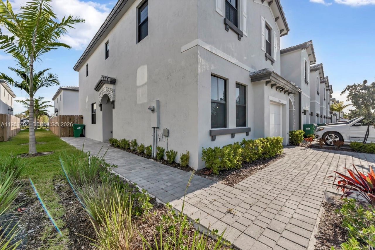 13067 SW 286th Way, Unit 13067, Homestead, FL 33033 Photo