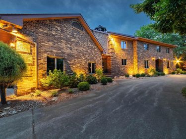 3939 Musholt Strasse Lane, Quincy, IL 62305