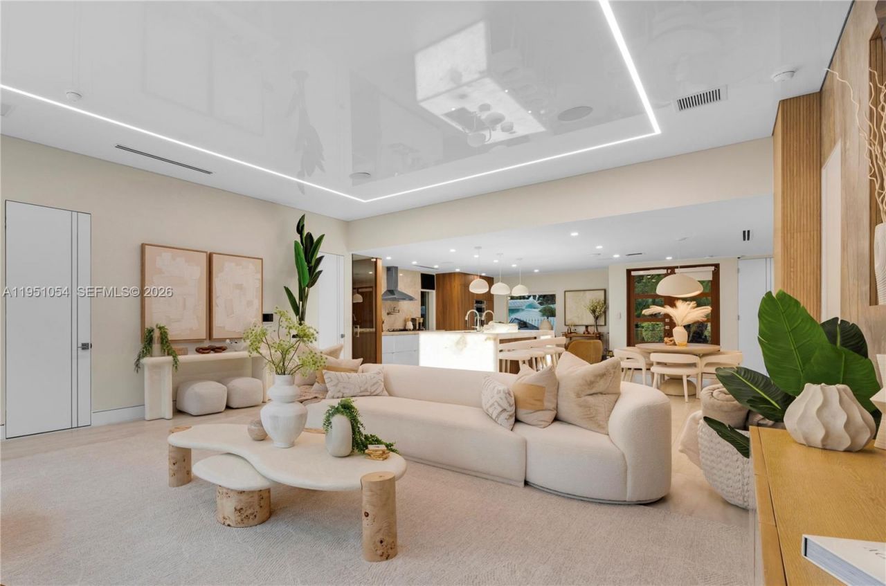 1810 NE 43rd Ct, Oakland Park, FL 33308 Photo