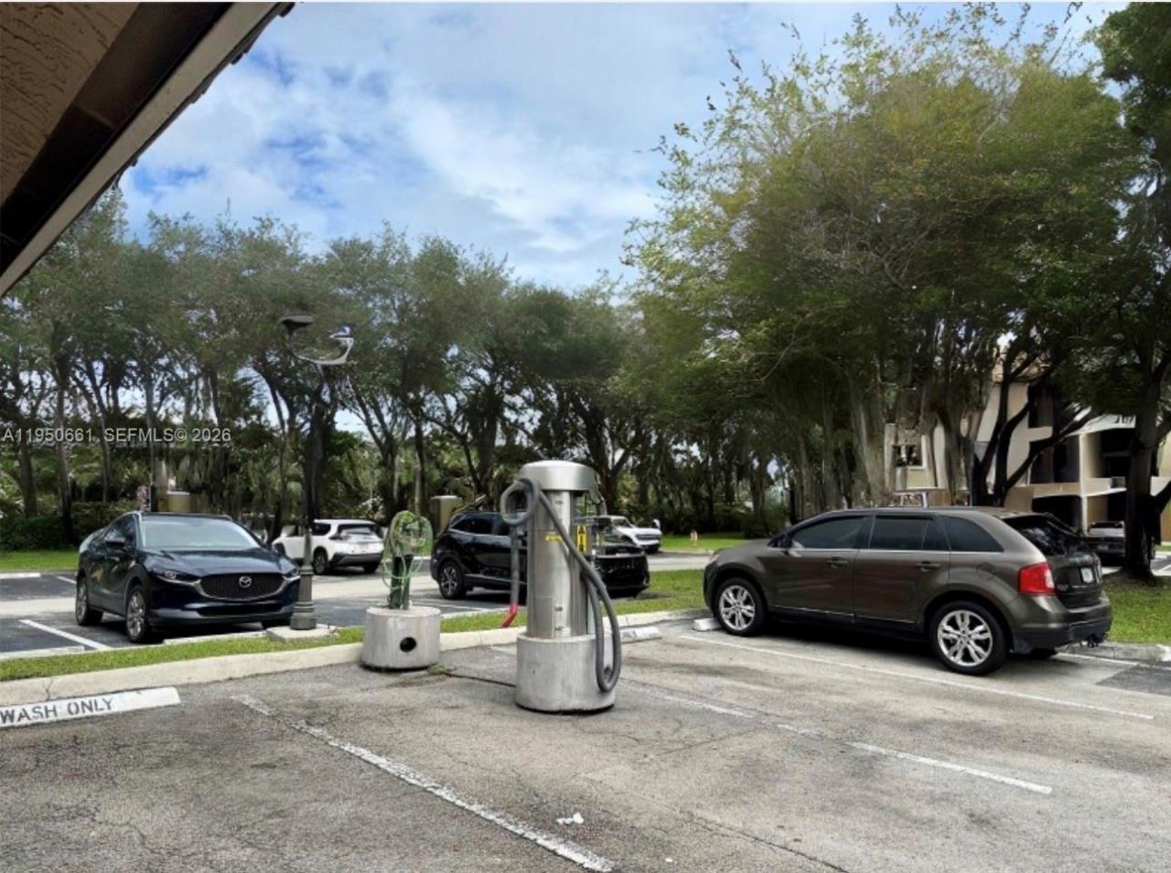 200 SW 117th Ter, Unit 10206, Pembroke Pines, FL 33025 Photo