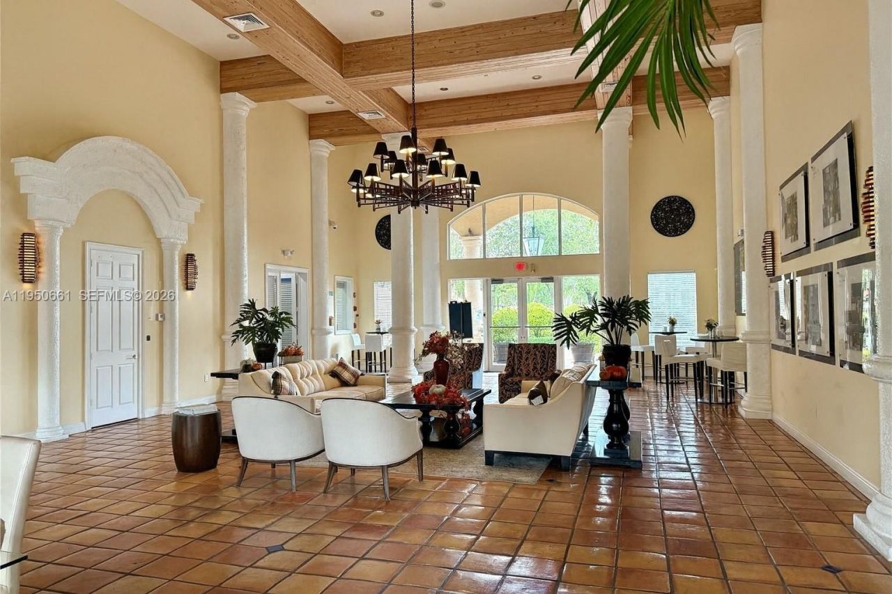 200 SW 117th Ter, Unit 10206, Pembroke Pines, FL 33025 Photo