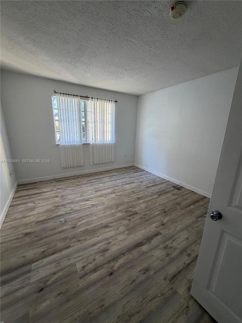 200 SW 117th Ter, Unit 10206, Pembroke Pines, FL 33025 Photo