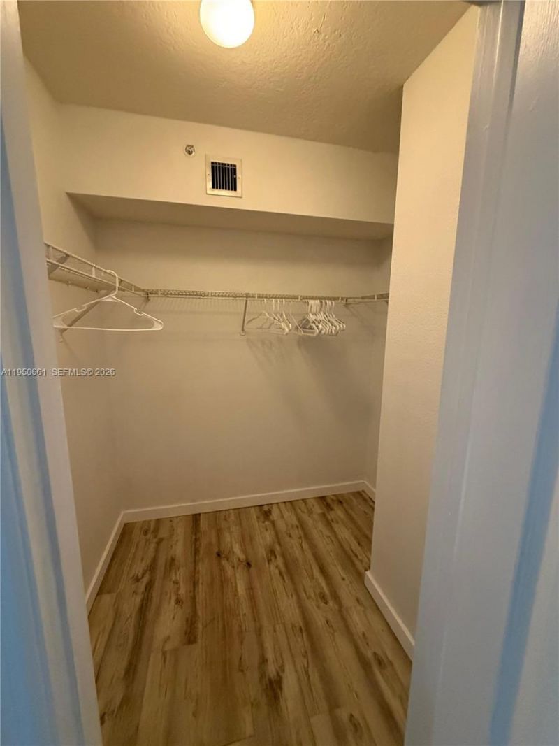 200 SW 117th Ter, Unit 10206, Pembroke Pines, FL 33025 Photo