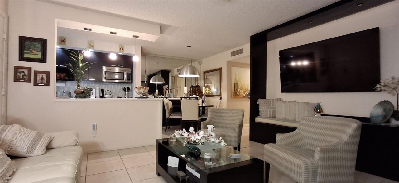 7739 Ashmont Circle, Unit 106, Tamarac, FL 33321 Photo