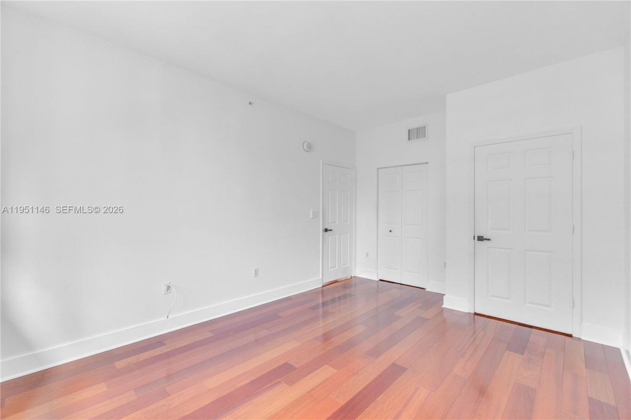 1155 Brickell Bay Dr, Unit PH102, Miami, FL 33131 Photo