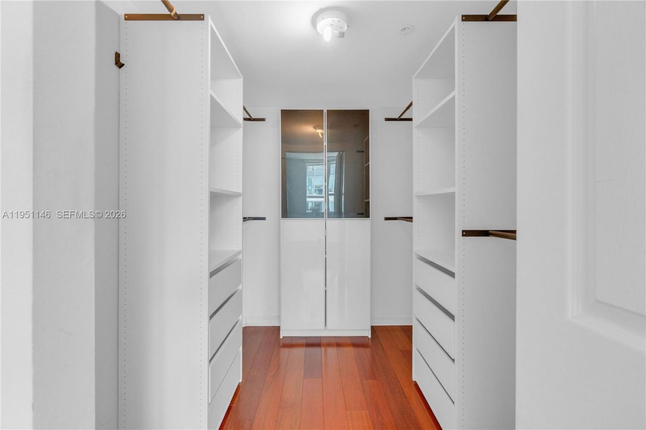 1155 Brickell Bay Dr, Unit PH102, Miami, FL 33131 Photo