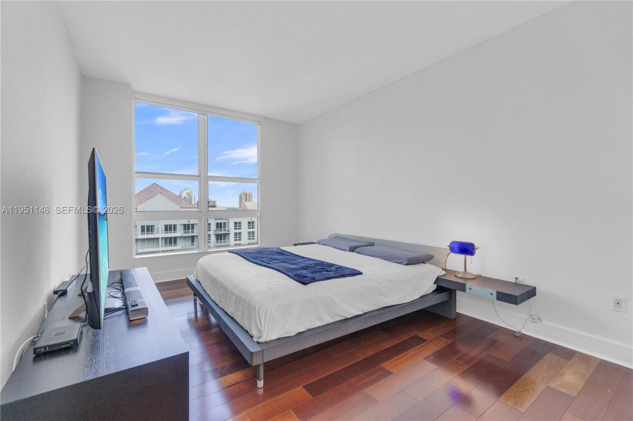 1155 Brickell Bay Dr, Unit PH102, Miami, FL 33131 Photo