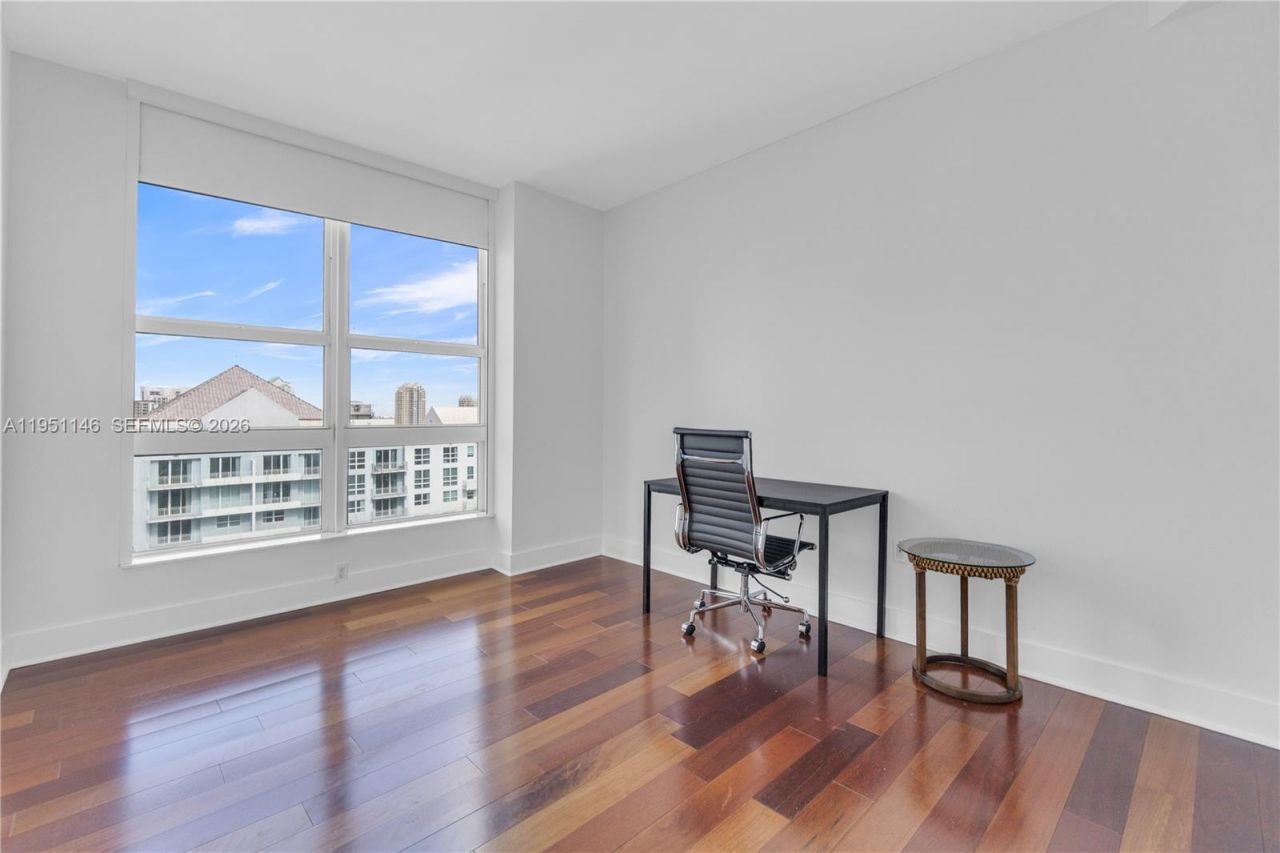 1155 Brickell Bay Dr, Unit PH102, Miami, FL 33131 Photo