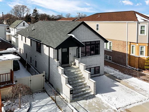 5418 S Mulligan Avenue, Chicago, IL 60638