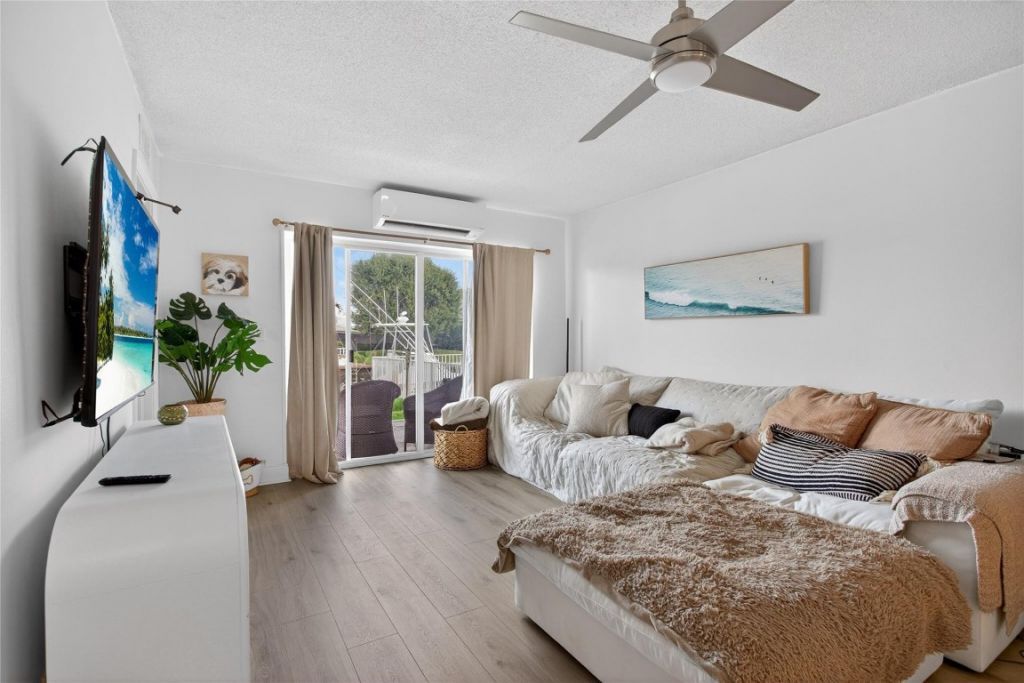 2311 NE 36th Street, Unit 1F, Lighthouse Point, FL 33064 Photo