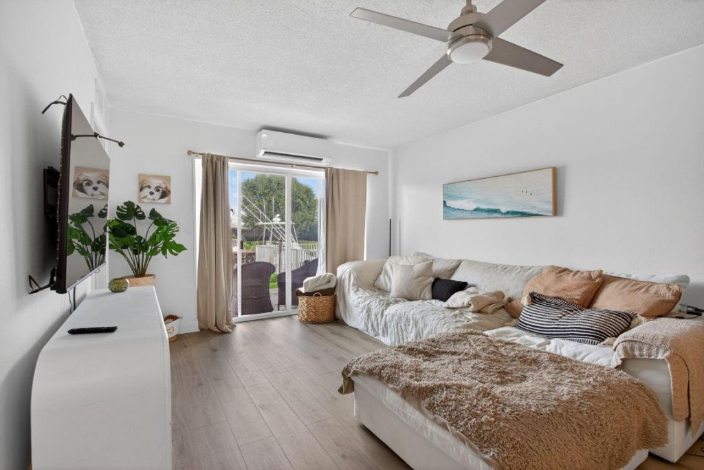 2311 NE 36th Street, Unit 1F, Lighthouse Point, FL 33064 Photo