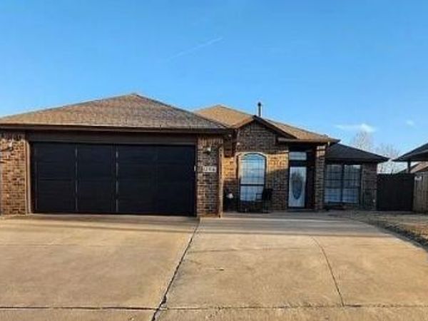12316 SW 12th Street, Yukon, OK 73099