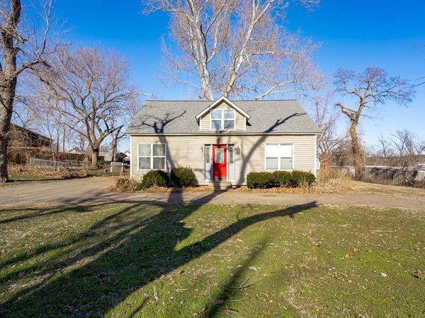 112 W First Street, Coyle, OK 73027