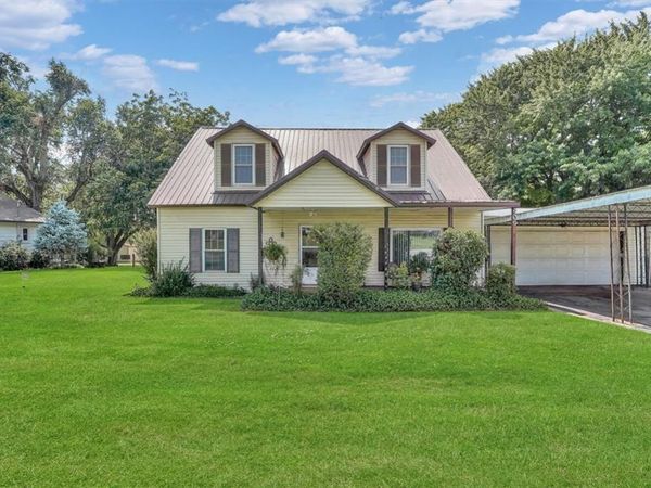 409 S McDonald Street, Dill City, OK 73641