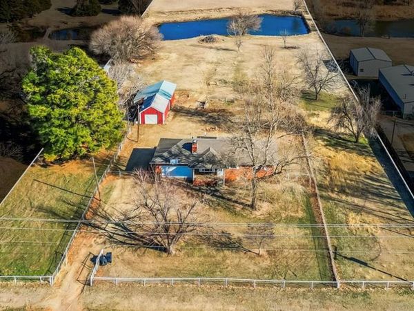 8500 N Richland Road, Yukon, OK 73099