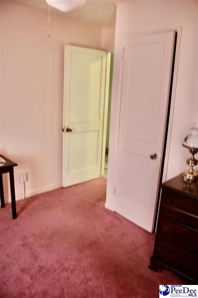 423 Thames St Photo 15