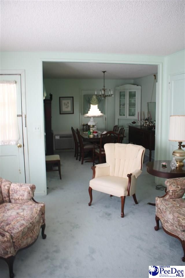 423 Thames St Photo 7