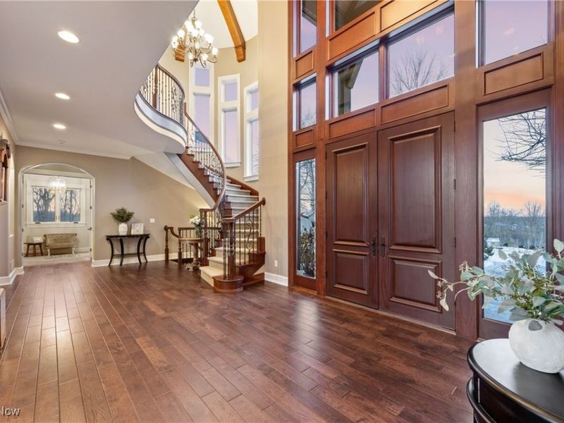 8618 Turnstone Circle NW, Clinton, OH 44216 Photo 6