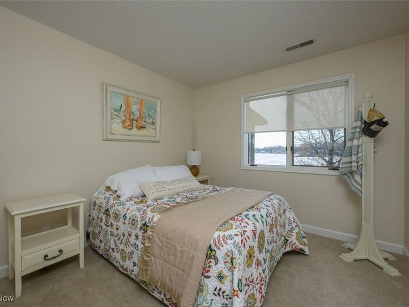 1837 Harbour Circle NW, Unit 18C, Canton, OH 44708 Photo 22