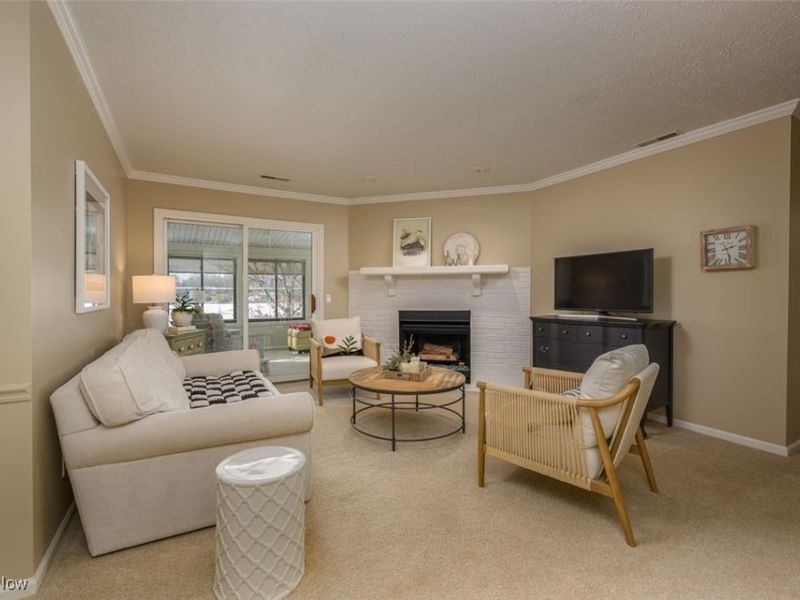 1837 Harbour Circle NW, Unit 18C, Canton, OH 44708 Photo 6