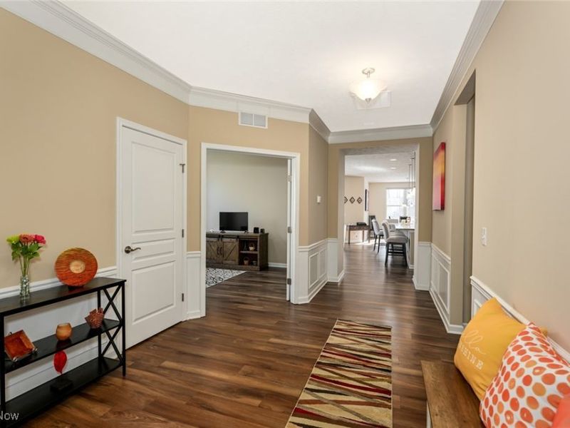 5496 Arapaho Way, Medina, OH 44256 Photo 4