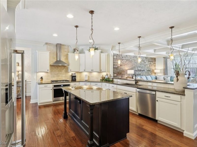 600 Shinnecock Lane, Aurora, OH 44202 Photo 9