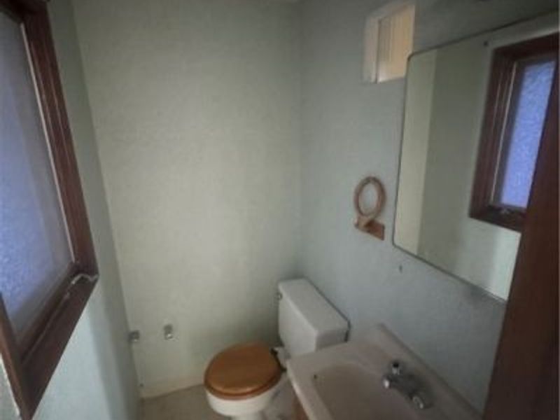 2207 Oaklawn Drive, Parma, OH 44134 Photo 16