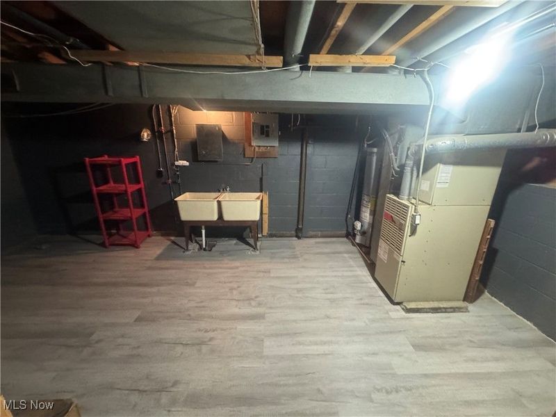 2207 Oaklawn Drive, Parma, OH 44134 Photo 17