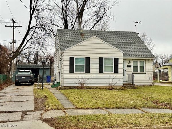 14518 Saint James Avenue, Cleveland, OH 44135