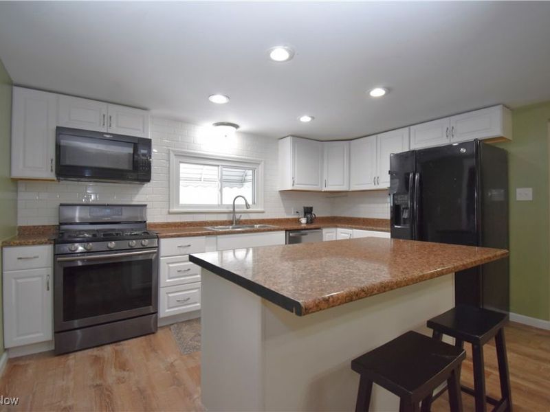 228 Stewart Street, Hubbard, OH 44425 Photo 11