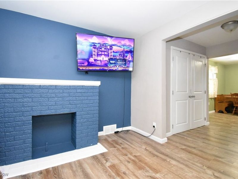 228 Stewart Street, Hubbard, OH 44425 Photo 4