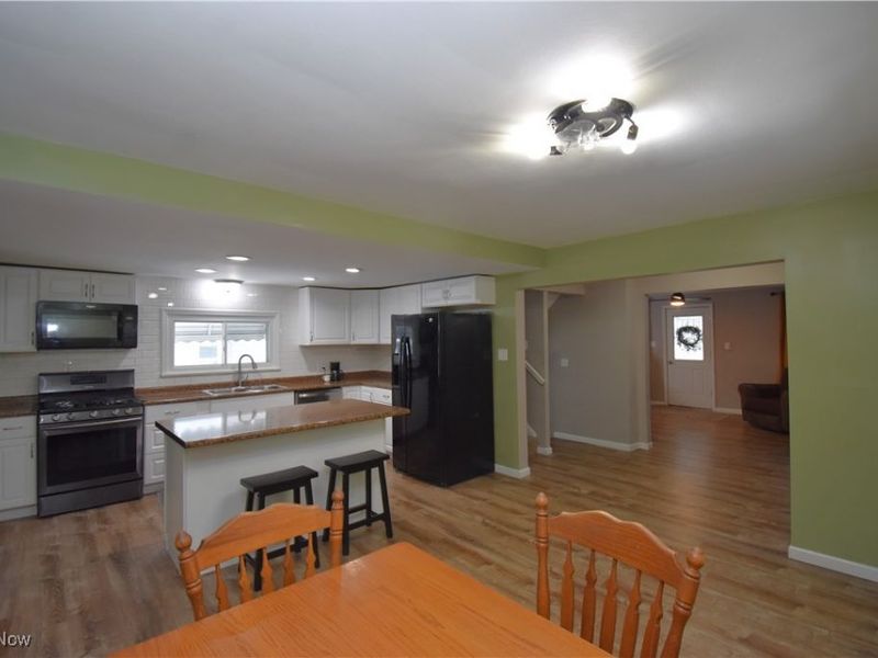 228 Stewart Street, Hubbard, OH 44425 Photo 8