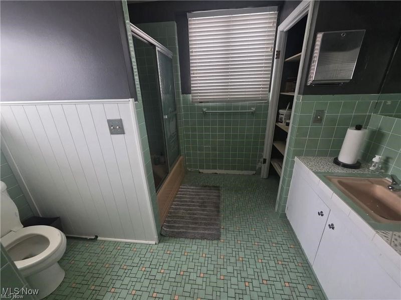 1451 E Market Street, Warren, OH 44483 Photo 8