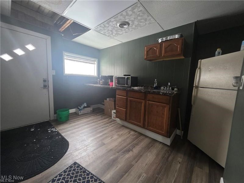 1451 E Market Street, Warren, OH 44483 Photo 9