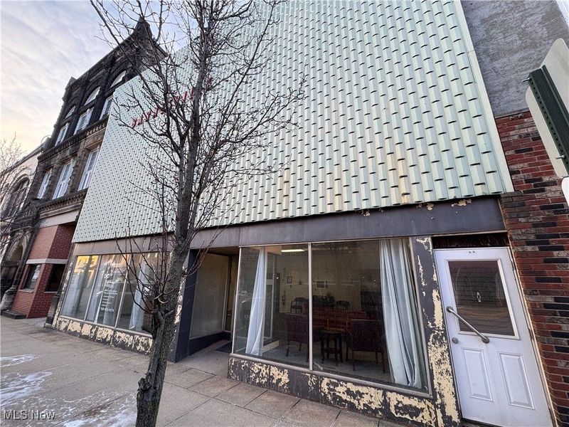 152 E Main Street, Barnesville, OH 43713 Photo 2