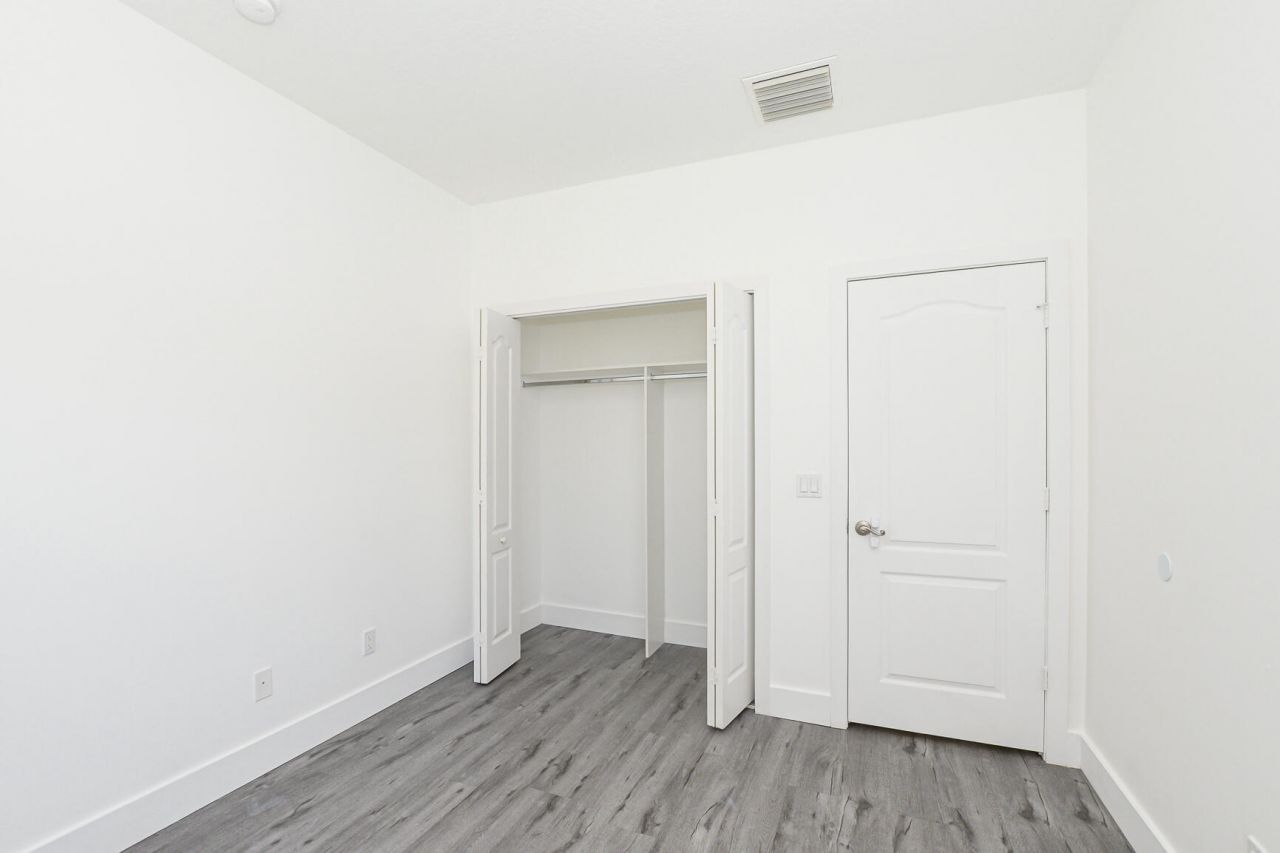 2626 Creekside Drive, Fort Pierce, FL 34981 Photo