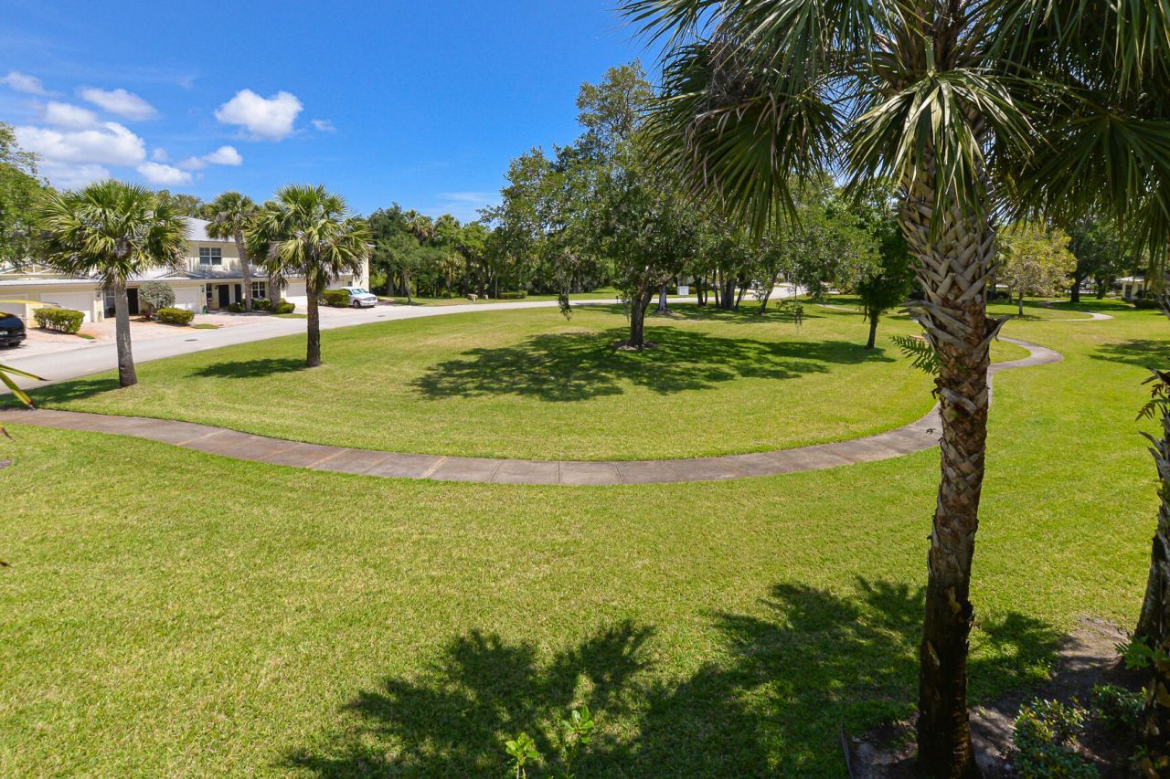 2626 Creekside Drive, Fort Pierce, FL 34981 Photo