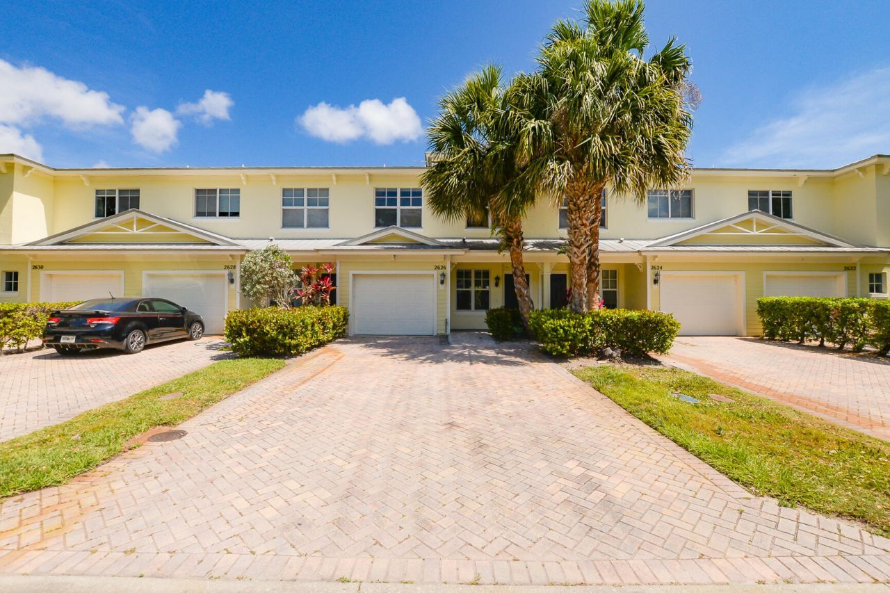 2626 Creekside Drive, Fort Pierce, FL 34981 Photo