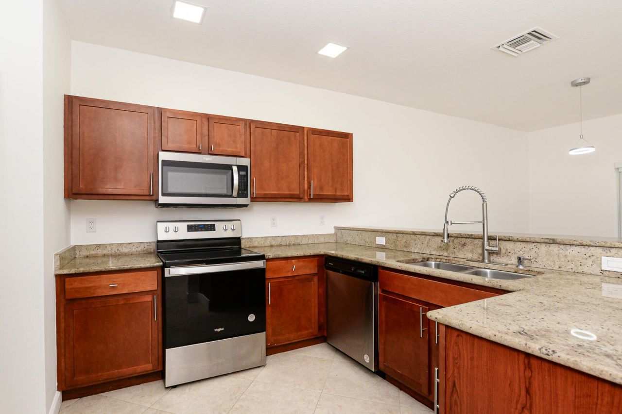 2626 Creekside Drive, Fort Pierce, FL 34981 Photo