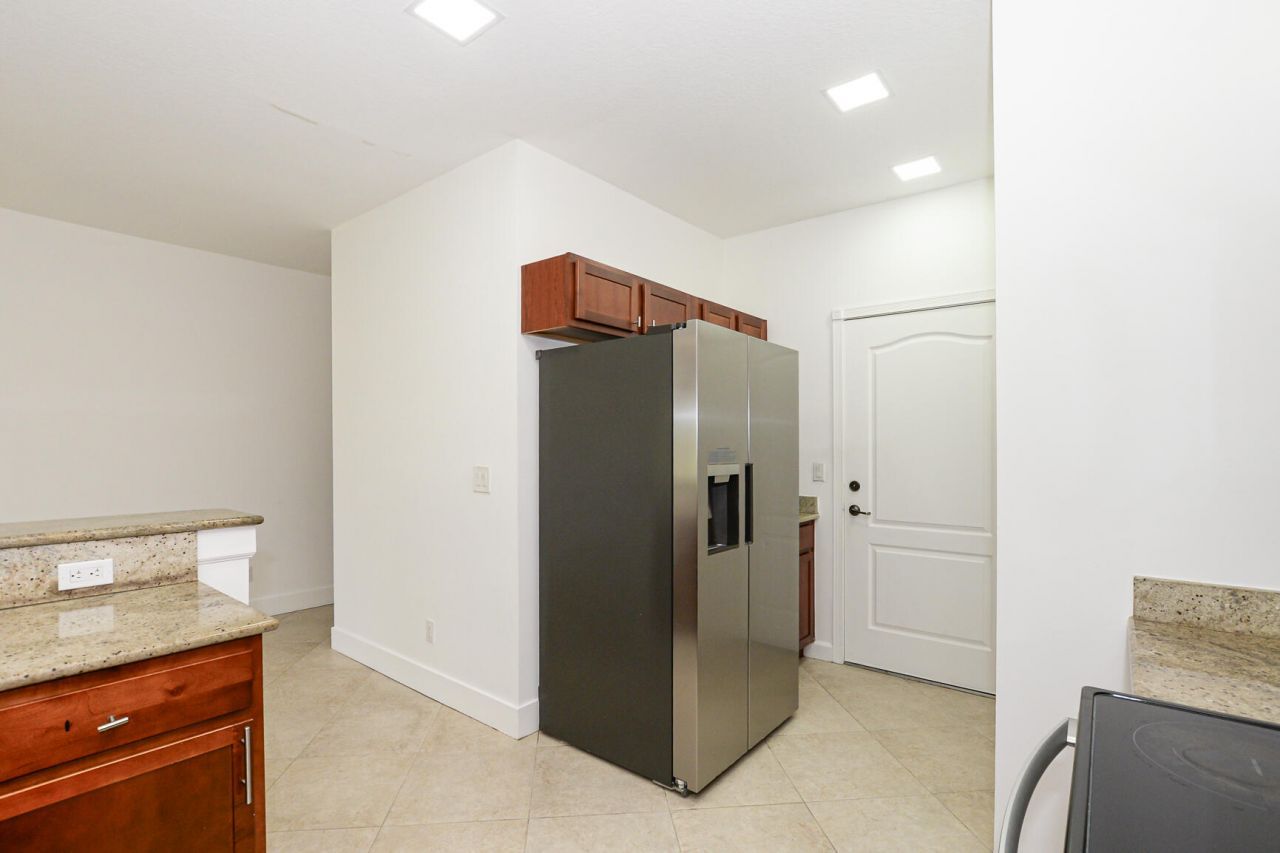 2626 Creekside Drive, Fort Pierce, FL 34981 Photo