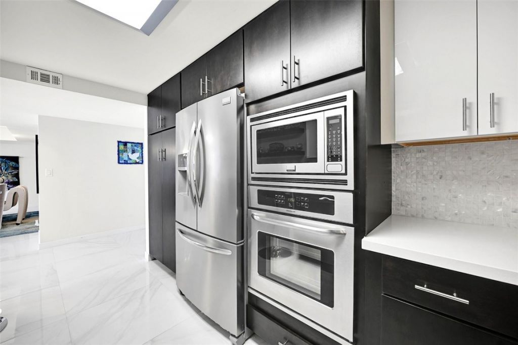 1880 S Ocean Drive, Unit Ts-601, Hallandale Beach, FL 33009 Photo