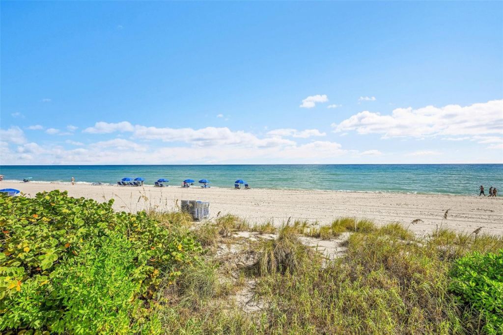 1880 S Ocean Drive, Unit Ts-601, Hallandale Beach, FL 33009 Photo