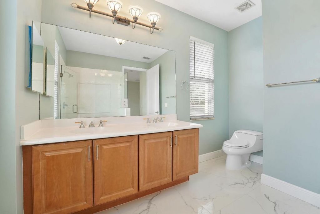 560 NW 39th Circle, Unit 560, Boca Raton, FL 33431 Photo