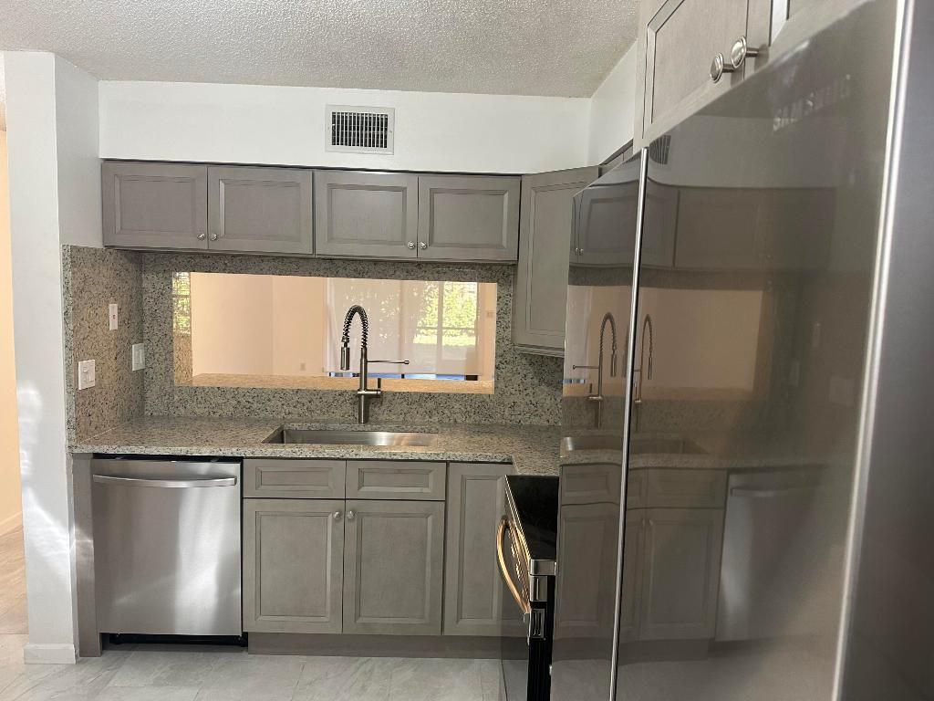 3130 Millwood Terrace, Unit 1130, Boca Raton, FL 33431 Photo