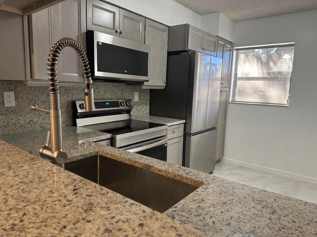 3130 Millwood Terrace, Unit 1130, Boca Raton, FL 33431 Photo