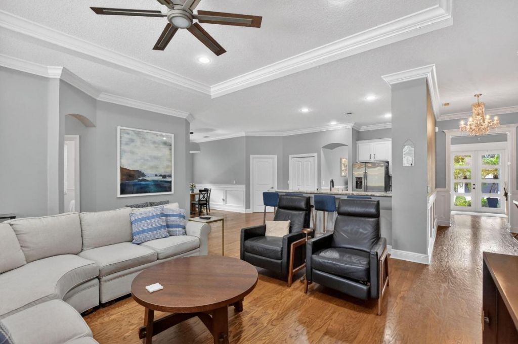 11 Lake Eden Drive, Boynton Beach, FL 33435 Photo