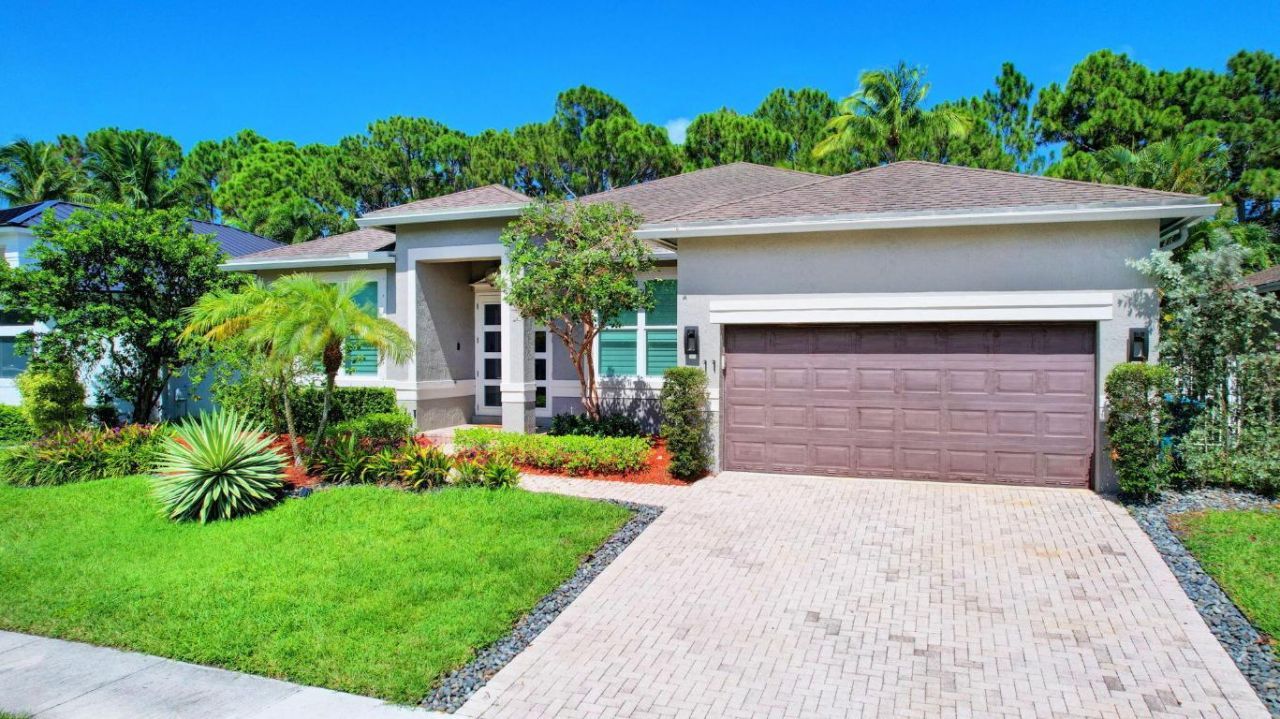 11 Lake Eden Drive, Boynton Beach, FL 33435 Photo