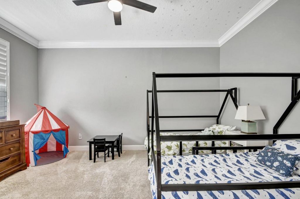 11 Lake Eden Drive, Boynton Beach, FL 33435 Photo