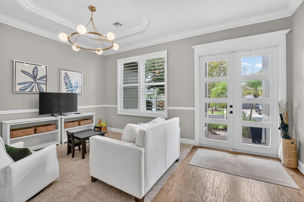 11 Lake Eden Drive, Boynton Beach, FL 33435 Photo