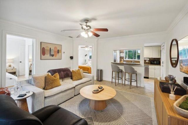 49 SE 7th Avenue, Unit 1, Delray Beach, FL 33445 Photo